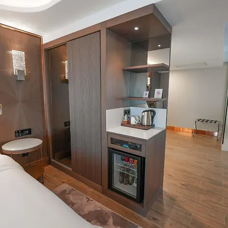 Boreas & Spa, Trademark Collection By Wyndham Hotel 4*