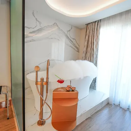 מלון Boreas & Spa, Trademark Collection By Wyndham