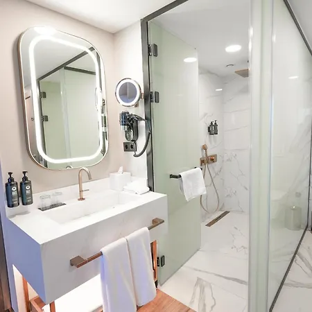 فندق رينتال هاوس 4*