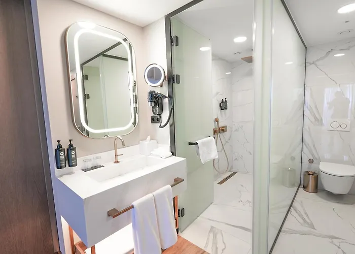 מלון Boreas & Spa, Trademark Collection By Wyndham 4*